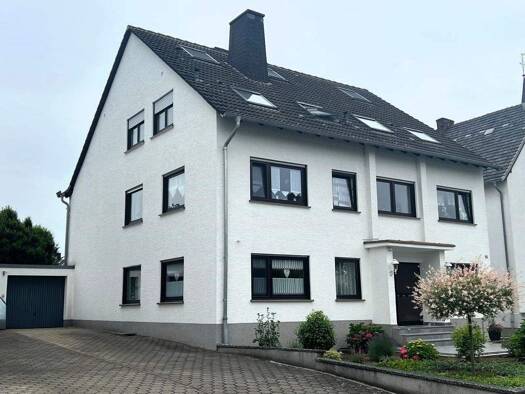Wohnung zum Kauf 239.000 € 4 Zimmer 105 m² EG Holtum Werl 59457