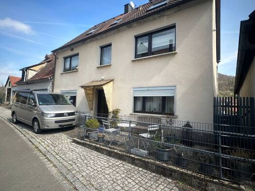 Haus zum Kauf 195.900 € 7 Zimmer 160 m² 373 m² Grundstück Kirchensittenbach Kirchensittenbach 91241
