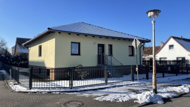 Bungalow zum Kauf 279.000 € 3 Zimmer 97,8 m² 485 m² Grundstück Hoyerswerda Hoyerswerda 02977