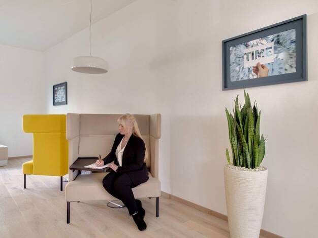 Bürofläche zur Miete provisionsfrei 809 € 10 m² Bürofläche Centroallee 273 Neue Mitte Oberhausen 46047