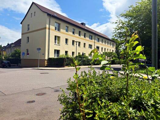 Wohnung zum Kauf 59.900 € 4 Zimmer 66 m² 1. Geschoss Weißenfels 06667