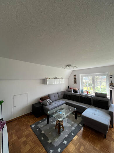 Wohnung zur Miete 630 € 3 Zimmer 90 m² Dachgeschoss, 1. Geschoss frei ab 01.07.2025 Kastanienallee 2 Scharrel Neustadt am Rübenberge 31535