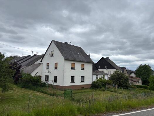 Mehrfamilienhaus zum Kauf 149.000 € 4 Zimmer 153 m² 923 m² Grundstück Berglicht 54426