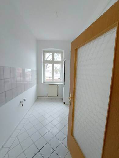 Wohnung zur Miete 424 € 3 Zimmer 77,2 m² 1. Geschoss frei ab sofort Bahnhofstr. 12 Neustrelitz Neustrelitz 17235