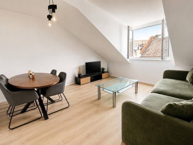 Wohnung zur Miete 1.565 € 3 Zimmer 57 m² 5. Geschoss frei ab 01.10.2026 Alte Gasse 69 Innenstadt Frankfurt am Main 60313