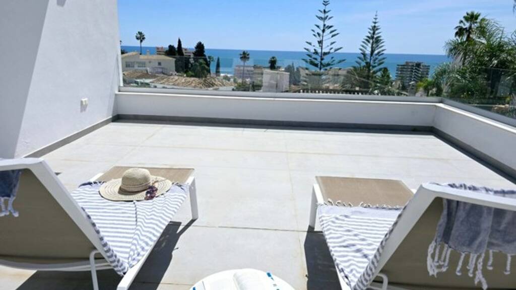 Einfamilienhaus zum Kauf 1.400.000 € 4 Zimmer 250 m² 500 m² Grundstück Malaga 29001