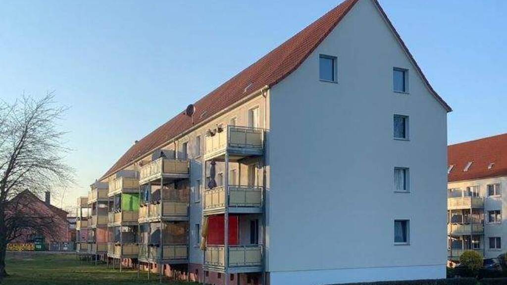 Wohnung zur Miete 535 € 4 Zimmer 71,3 m² 3. Geschoss frei ab sofort Jüterbog 14913