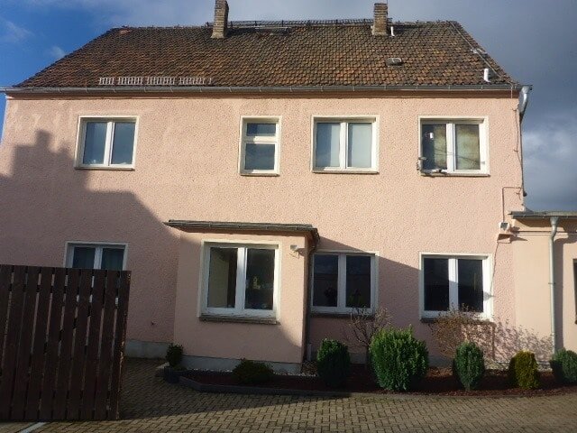 Mehrfamilienhaus zum Kauf 368.000 € 11 Zimmer 344,3 m²<br/>Wohnfläche 1.309 m²<br/>Grundstück Pegau Pegau 04523