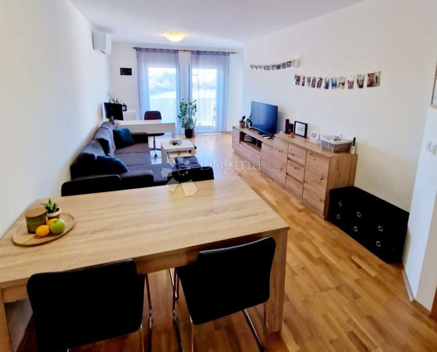 Wohnung zum Kauf 445.000 € 5 Zimmer 123 m²<br/>Wohnfläche Valdebek 52100