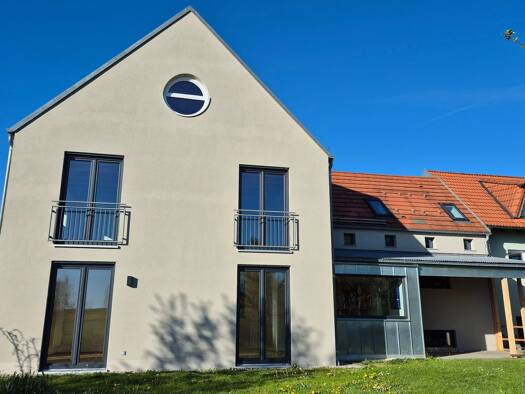 Einfamilienhaus zur Miete 1.800 € 7 Zimmer 220 m² 636 m² Grundstück frei ab sofort Vohenstrauß Vohenstrauß 92648