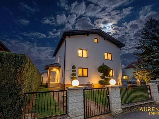 Einfamilienhaus zum Kauf 839.000 € 6 Zimmer 192,1 m² 1.671 m² Grundstück Sengkofen Mintraching 93098