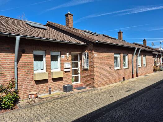 Bungalow zum Kauf 369.000 € 4 Zimmer 130 m² 213 m² Grundstück frei ab sofort Arratherhof 41 Giesenkirchen Ost 41238
