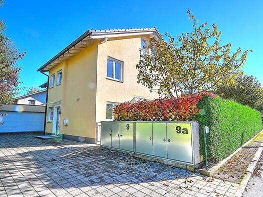 Doppelhaushälfte zum Kauf 1.090.000 € 5 Zimmer 150 m² 401 m² Grundstück Königswiesen Gauting 82131