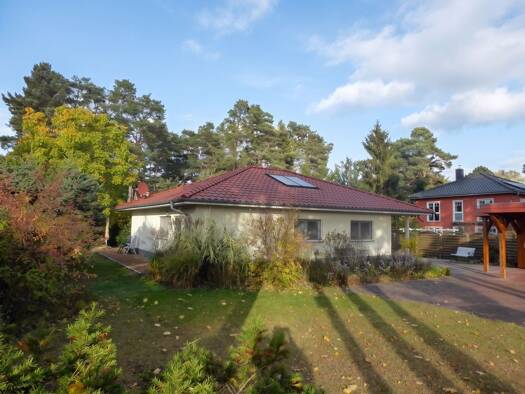 Bungalow zum Kauf 650.000 € 3 Zimmer 118 m² 1.275 m² Grundstück Zeuthen Zeuthen 15738