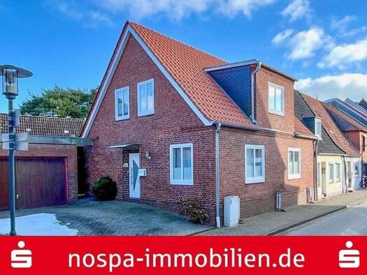 Einfamilienhaus zum Kauf 275.000 € 5 Zimmer 131 m² 166 m² Grundstück Tönning 25832