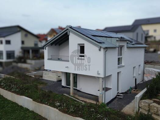 Einfamilienhaus zum Kauf - Erstbezug 3 Zimmer 136,8 m² 375 m² Grundstück Neubrunn 97277