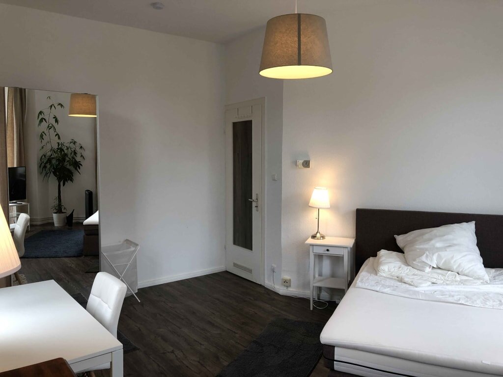 Wohnung zur Miete Wohnen auf Zeit 840 € 3 Zimmer 24 m²<br/>Wohnfläche 04.12.2024<br/>Verfügbarkeit Friesengasse 19 Bockenheim Frankfurt am Main 60487