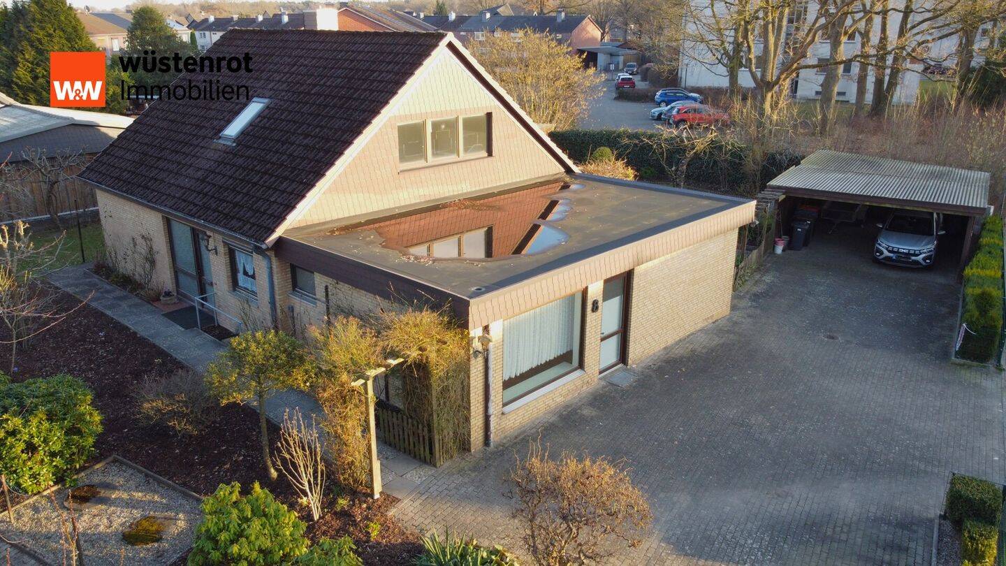 Immobilie in Wahlstedt - Sehr gepflegtes und großzügiges Ein- / Zweifamilienhaus (175 qm) auf toll angelegtem Grundstück in Wahlstedt - Bild 2