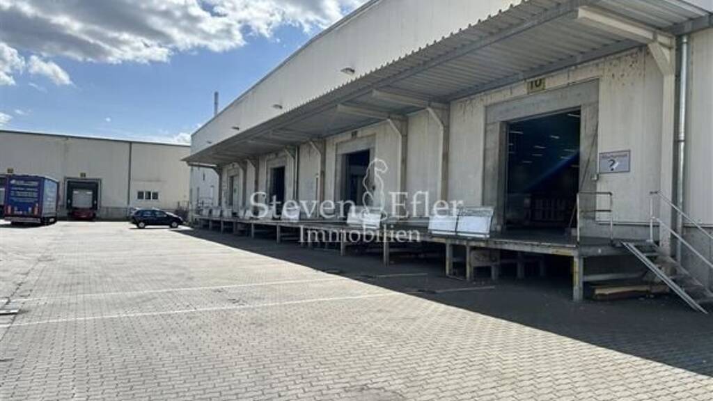 Lagerhalle zur Miete 21.362 m² Lagerfläche teilbar ab 4.200 m² Strullendorf 96129
