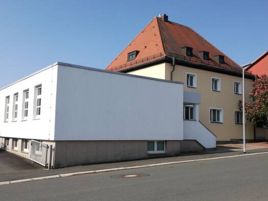 Einfamilienhaus zum Kauf 275.000 € 5 Zimmer 190 m² 1.240 m² Grundstück Schönwald Schönwald 95173