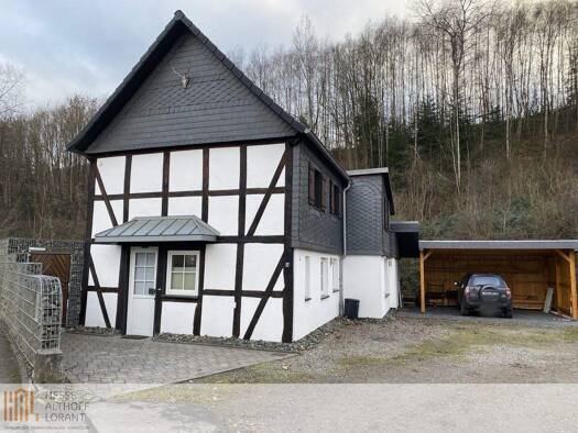 Einfamilienhaus zum Kauf 349.000 € 3 Zimmer 125 m² 335 m² Grundstück Westenfeld Sundern 59846