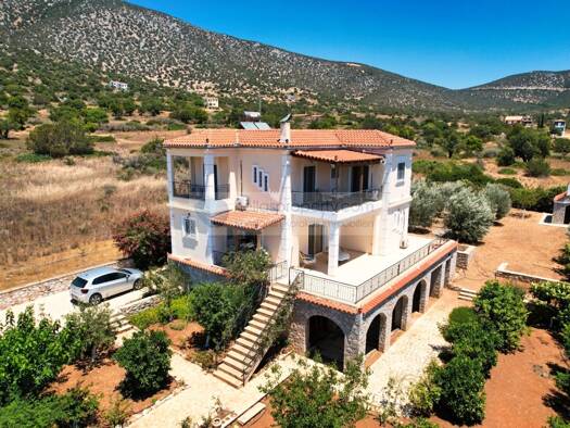Villa zum Kauf 300.000 € 5 Zimmer 132 m² 1.289,4 m² Grundstück Municipality of Ermionida 21300