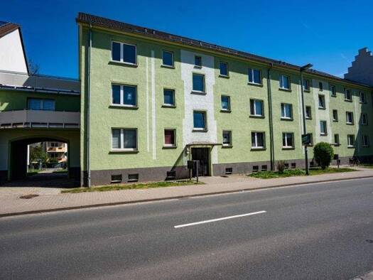 Wohnung zur Miete 305 € 2 Zimmer 55,5 m² 1. Geschoss frei ab 31.01.2026 Geschwister-Scholl-Str. 83 Aschersleben 06449