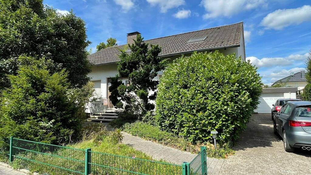 Haus zum Kauf 515.000 € 7 Zimmer 176 m² 865 m² Grundstück Cappel Lippstadt 59556