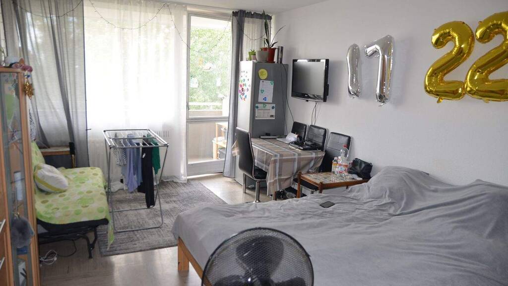 Wohnung zum Kauf 70.000 € 2 Zimmer 35 m² 4. Geschoss Weiherstraße Wiesdorf Leverkusen 51373