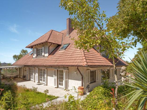 Villa zum Kauf 1.820.000 € 7 Zimmer 286 m² 889 m² Grundstück frei ab sofort Herdern Nord 79104