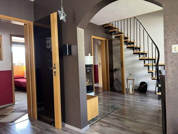 Maisonette zum Kauf 147.500 € 6 Zimmer 165 m² 1. Geschoss Bodenwerder 37619