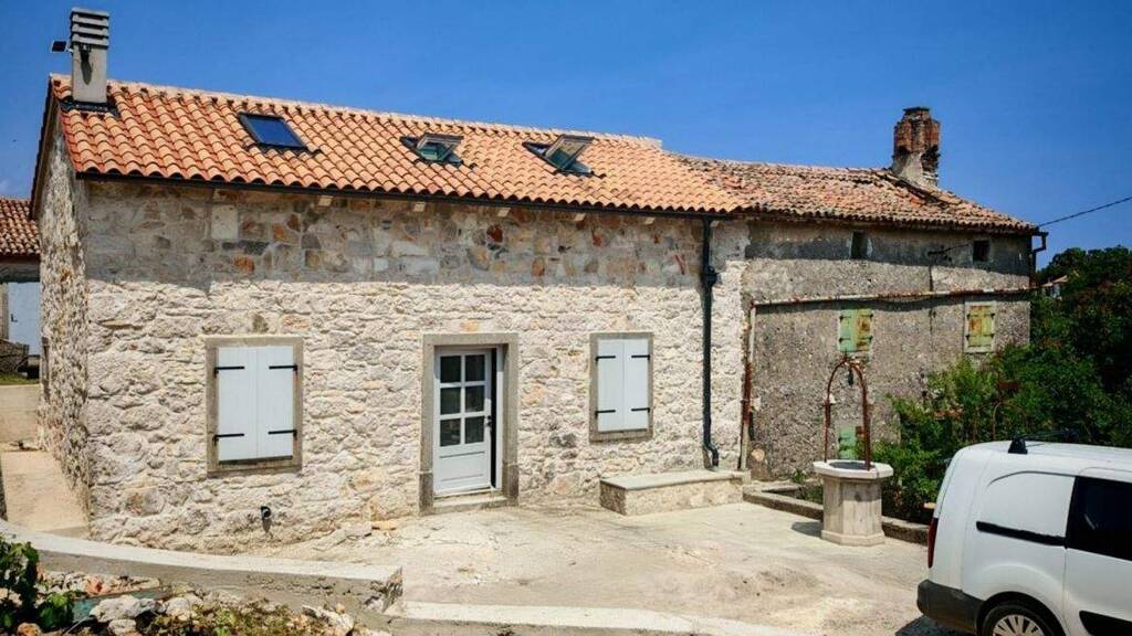 Doppelhaushälfte zum Kauf 320.000 € 3 Zimmer 800 m² Grundstück Rasa 52223