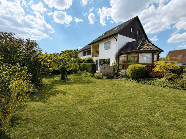Einfamilienhaus zum Kauf 319.000 € 6 Zimmer 115 m² 587 m² Grundstück Bad Windsheim Bad Windsheim 91438