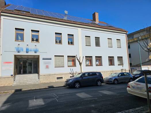 Büro zur Miete provisionsfrei 2.500 € 10 Zimmer 374,2 m² Bürofläche Kitzingen Kitzingen 97318