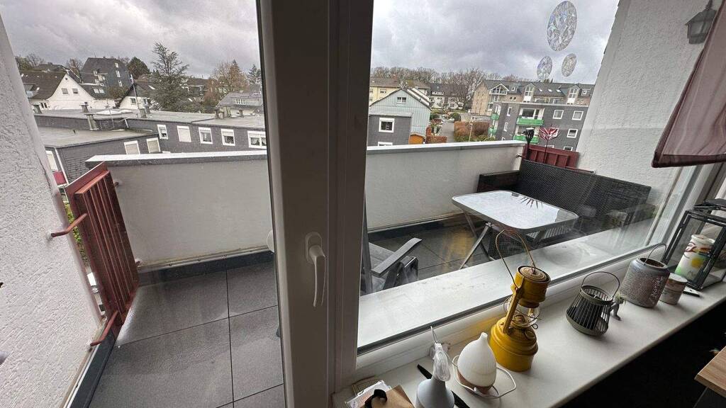 Wohnung zur Miete 500 € 3 Zimmer 72 m² 6. Geschoss frei ab 01.05.2026 Lüttringhausen Remscheid 42899