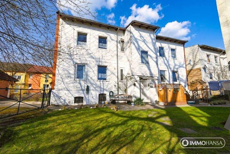 Immobilie in Uelzen - Attraktives Mehrfamilienhaus in Uelzen - 3 Wohneinheiten mit 6,4 % Rendite - Bild 1
