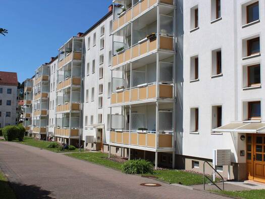 Wohnung zur Miete 348 € 2 Zimmer 51,2 m² frei ab sofort Rosa-Luxemburg-Straße 20 Eisenach 99817