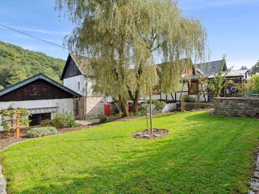 Immobilie zum Kauf 429.000 € 10 Zimmer 302 m² 1.211 m² Grundstück Dahlhausen Hennef (Sieg) 53773