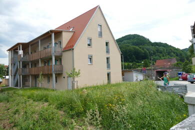 Wohnung zur Miete 900 € 2,5 Zimmer 85 m² 2. Geschoss frei ab 01.09.2025 Pommelsbrunn Pommelsbrunn 91224