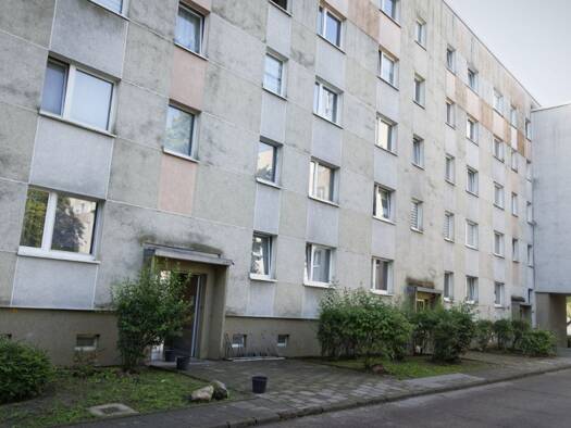 Wohnung zur Miete 325 € 2 Zimmer 50,7 m² 4. Geschoss Wladimir-Komarow-Eck 6 Frankfurt Frankfurt (Oder) 15236