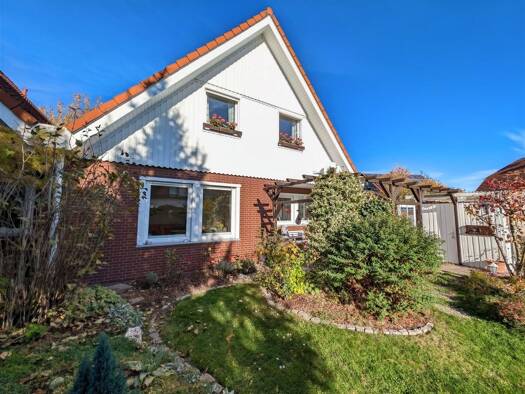 Doppelhaushälfte zum Kauf 289.000 € 3 Zimmer 109 m² 366 m² Grundstück frei ab 01.01.2027 Beucha Brandis 04824