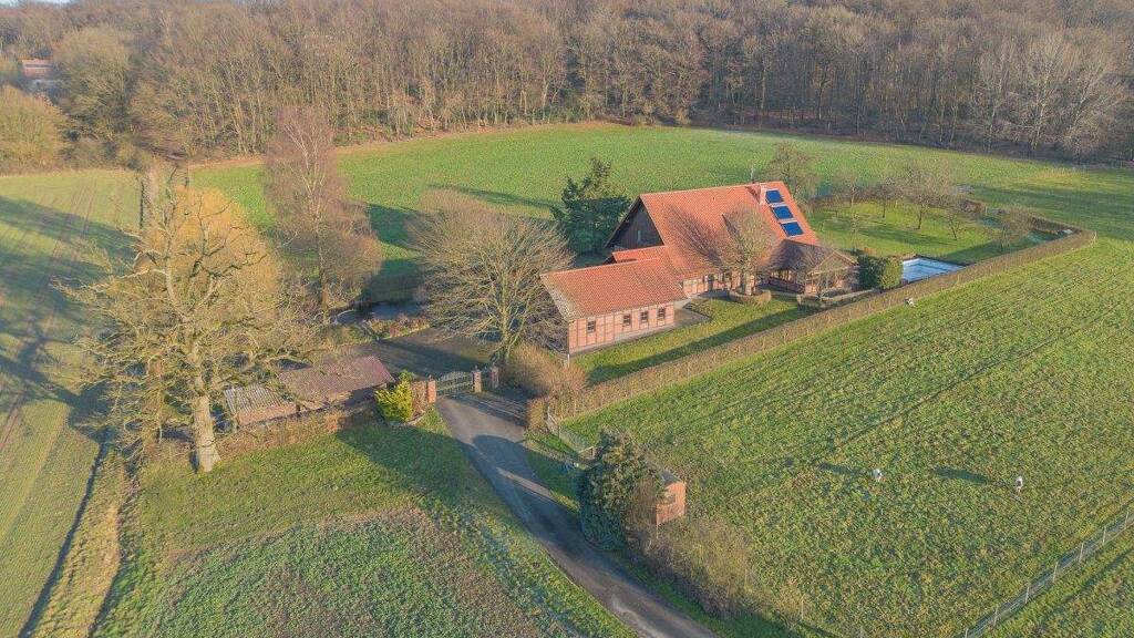 Einfamilienhaus zum Kauf 790.000 € 11 Zimmer 238 m² 4.321 m² Grundstück Ascheloh Halle 33790