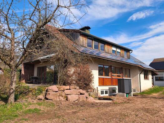 Terrassenwohnung zur Miete 1.350 € 4,5 Zimmer 118 m² EG frei ab 01.06.2026 Ottenbronner Hof Ottenbronn Althengstett 75382