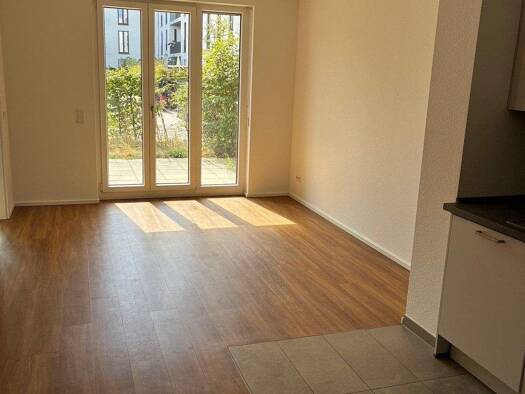 Wohnung zur Miete 850 € 2 Zimmer 42,4 m² 4 Geschosse frei ab sofort Darmstadt Darmstadt 64285