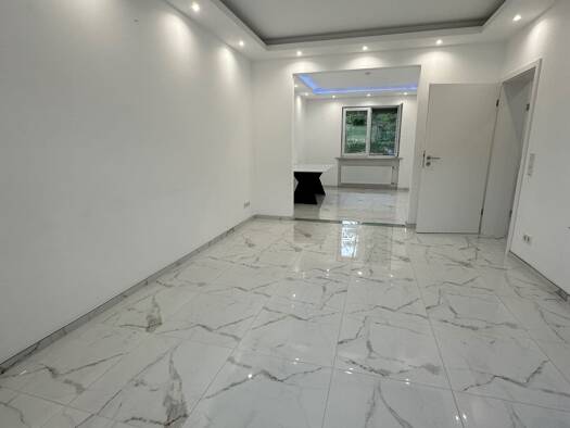 Wohnung zur Miete 1.050 € 4,5 Zimmer 110 m² Geschoss 1/2 frei ab sofort Waldrach 54320