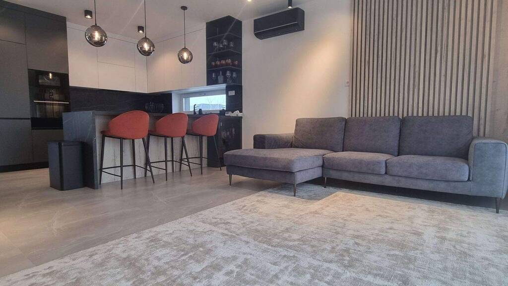 Einfamilienhaus zum Kauf - Erstbezug 747.900 € 5 Zimmer 176 m² 540 m² Grundstück frei ab sofort Siófok 8600