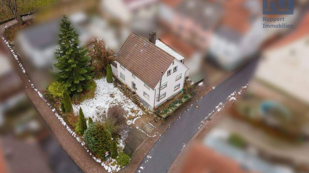 Einfamilienhaus zum Kauf 245.000 € 5 Zimmer 156 m² 450 m² Grundstück Bergstraße 13 Külsheim 97900