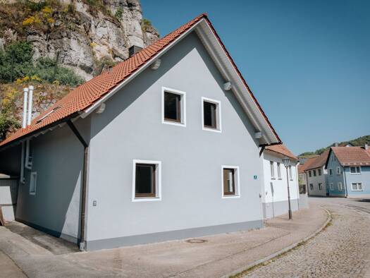 Haus zum Kauf provisionsfrei 215.000 € 4 Zimmer 117 m² 125 m² Grundstück frei ab sofort Hohenfels 92366