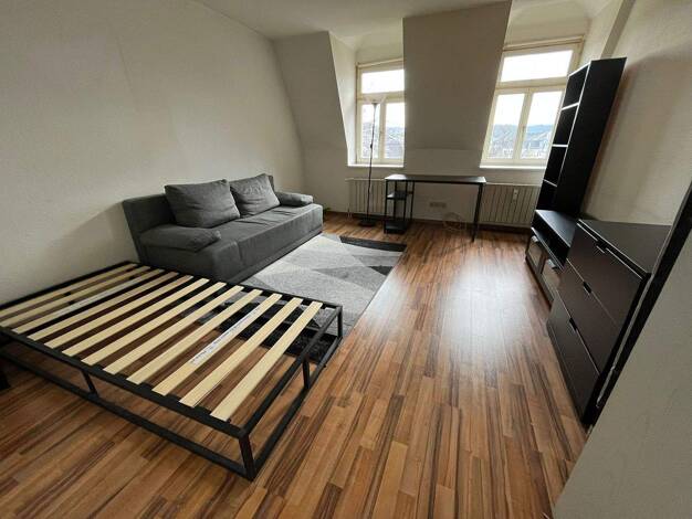 Wohnung zur Miete 230 € 1 Zimmer 27 m² 3. Geschoss frei ab sofort Bonhoefferplatz 11 Löbtau-Süd Dresden 01159