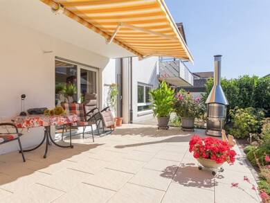 Haus zum Kauf 675.000 € 8 Zimmer 259 m² 851 m² Grundstück Horheim Wutöschingen 79793